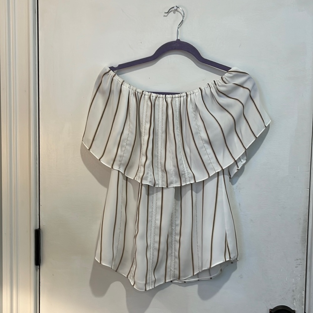 Cream brown black gold top